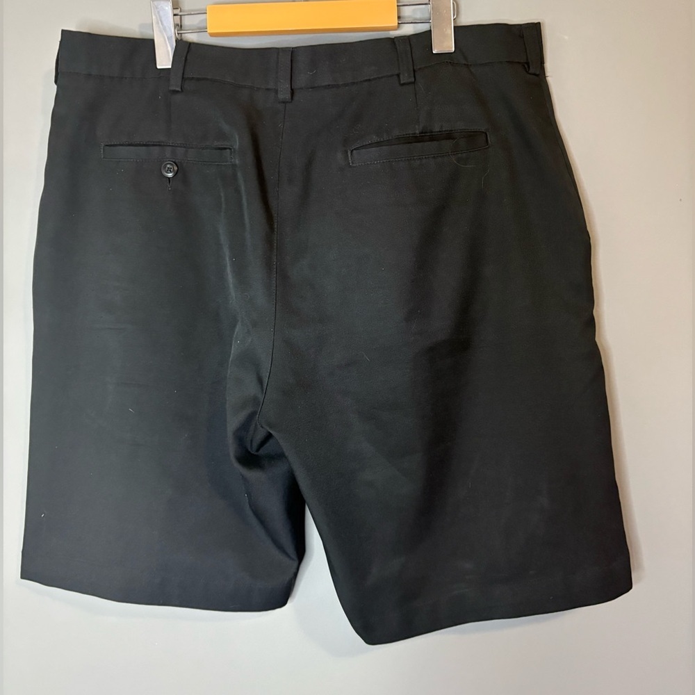 Ben Hogan size 36 Men's Black Shorts, golf active wear, pockets - Picture 5 of 7